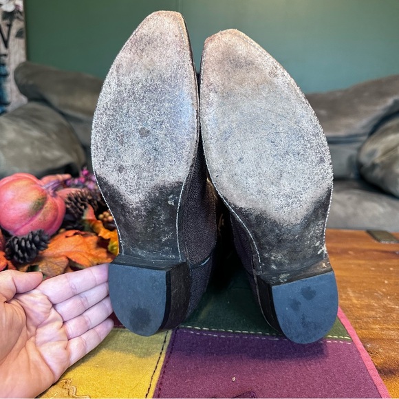 Lucchese 1883 Stingray Snip Toe Boot - Picture 10 of 11